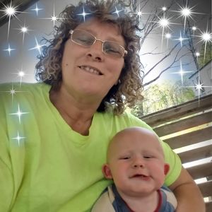 Meet your Posher, Denise